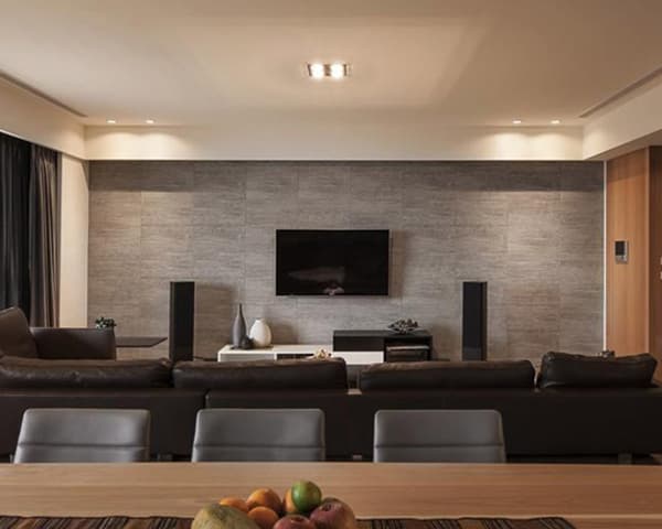 Decoding Modern Style